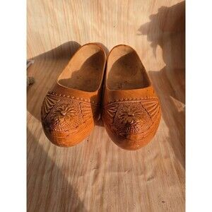 Vintage Pair Of Hand Carved Wooden Dutch Shoes Clogs Size 6 Mens Holland